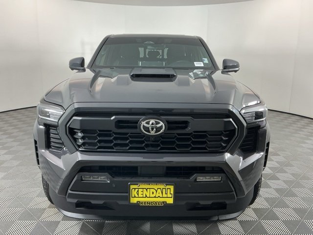 2024 Toyota Tacoma TRD Sport photo 2
