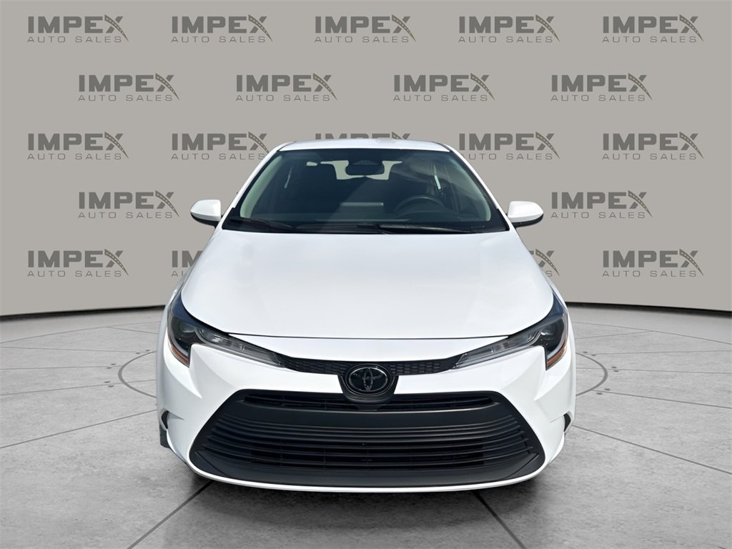 2024 Toyota Corolla LE photo 8