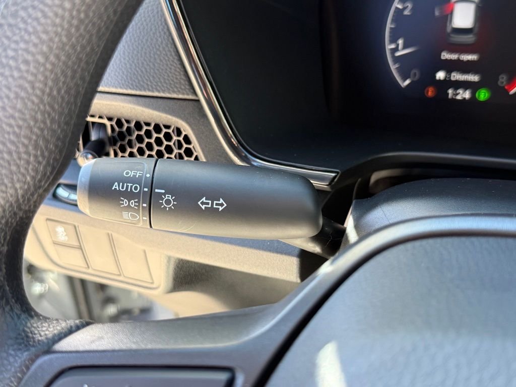 2025 Honda CR-V LX photo 25