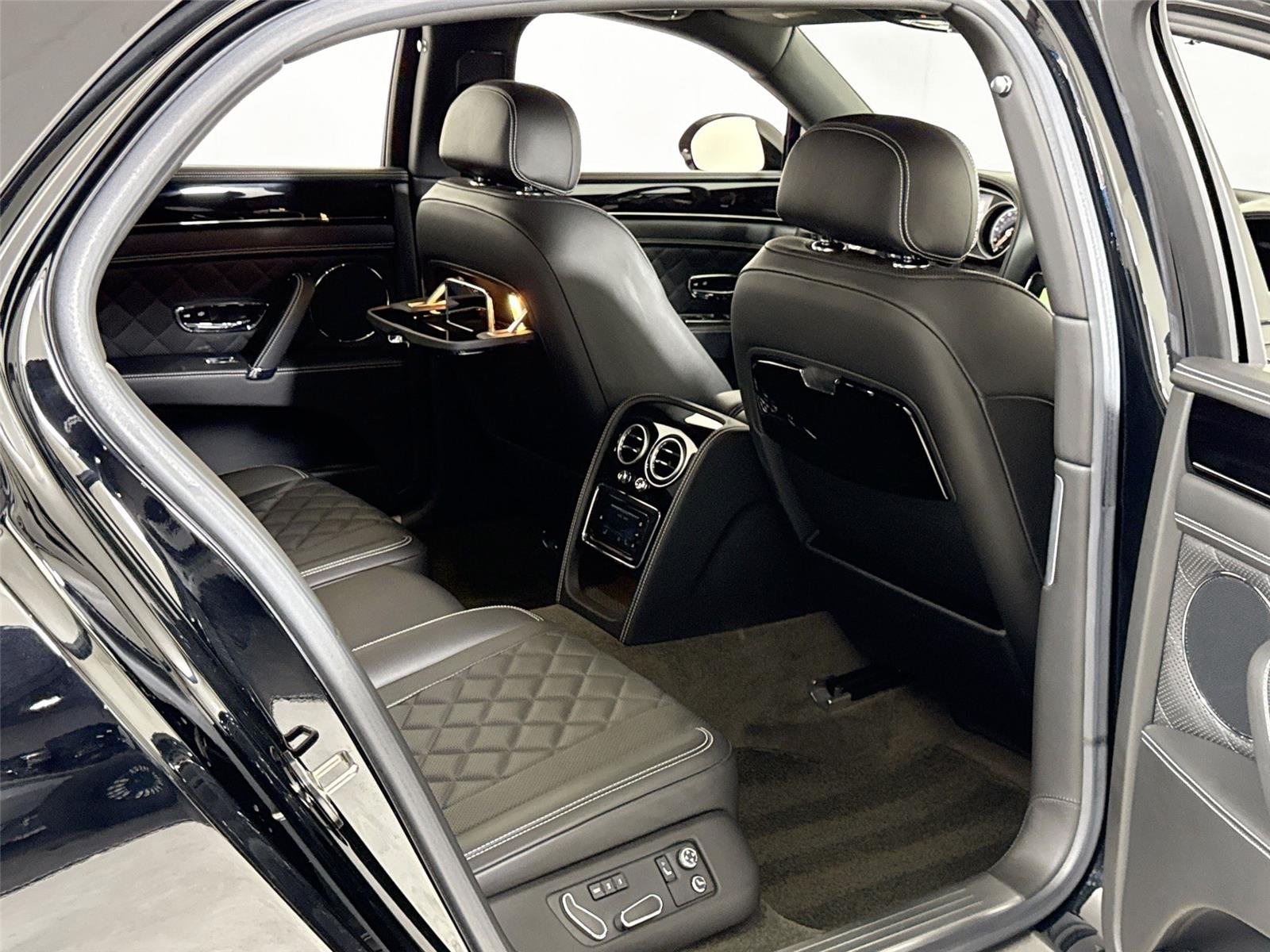 2018 Bentley Flying Spur W12 photo 26