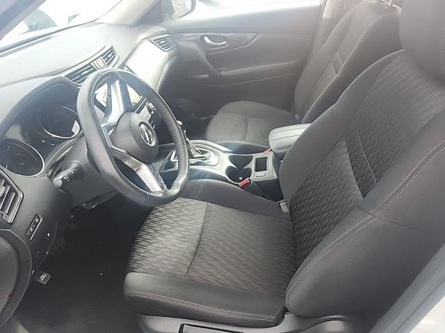 2020 Nissan Rogue S photo 2
