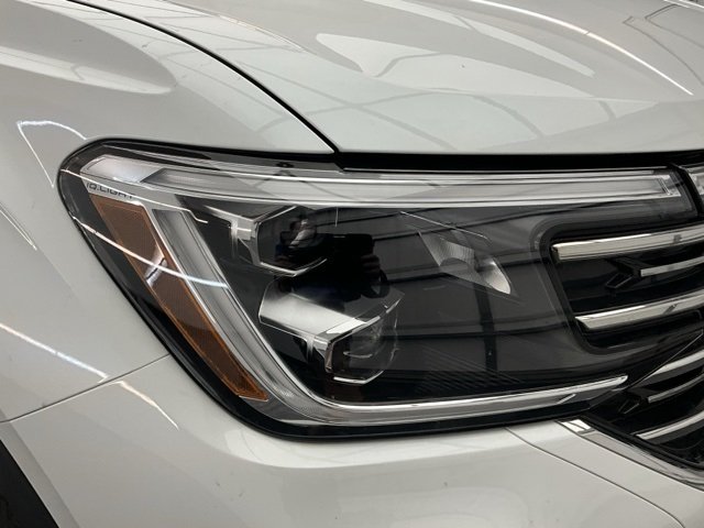 2024 Volkswagen Atlas SEL photo 24
