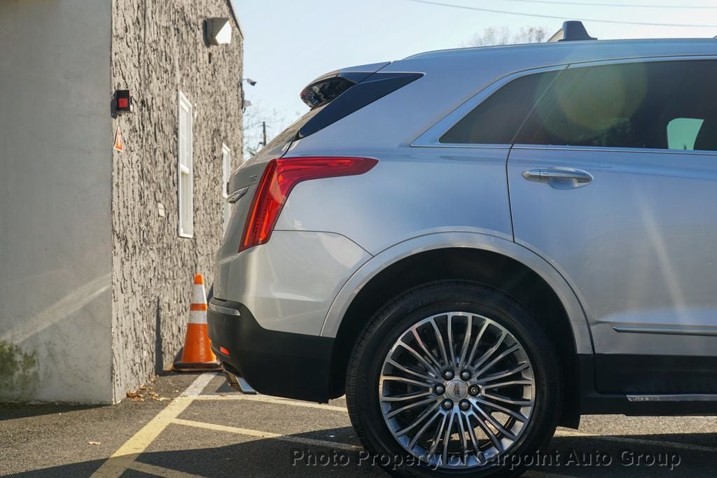 2017 Cadillac XT5 Luxury photo 5