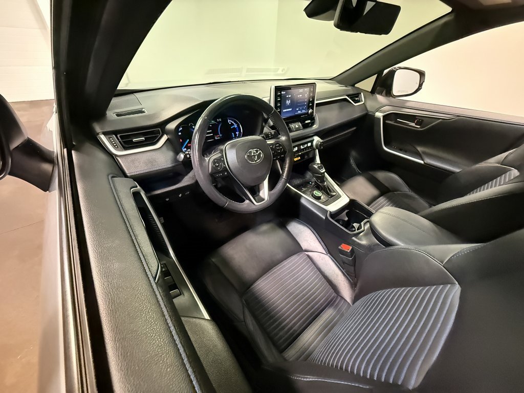 2019 Toyota RAV4 Hybrid XSE photo 53