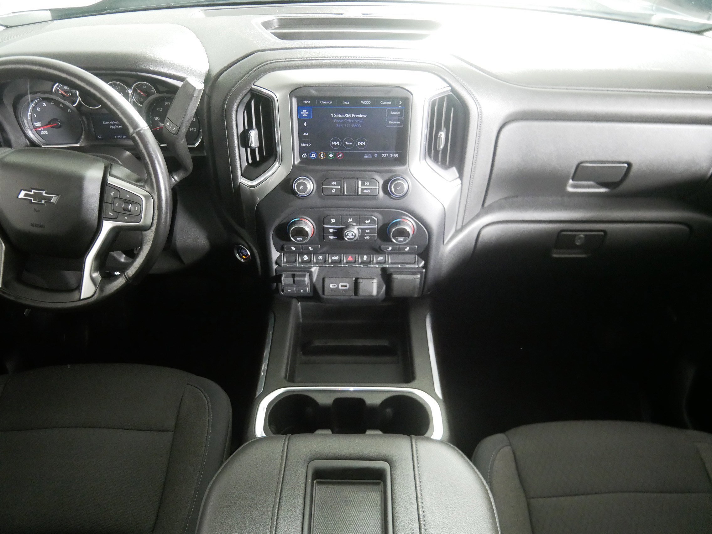 2019 Chevrolet Silverado 1500 RST photo 10