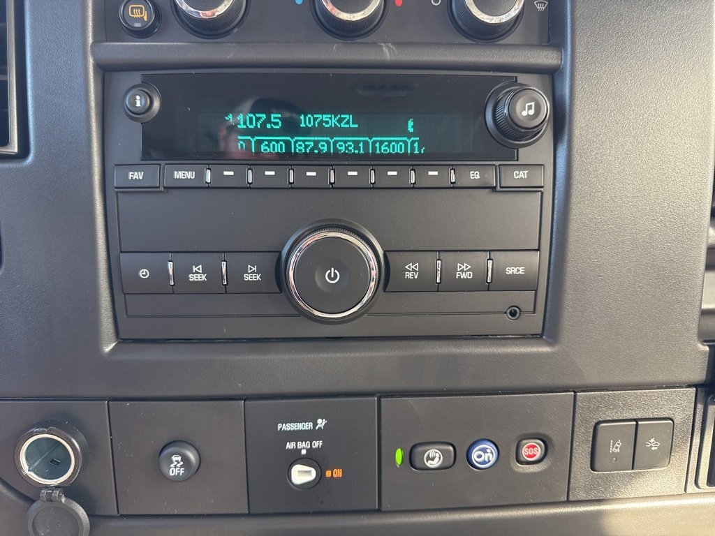 2025 Chevrolet Express 3500 Work Van photo 14