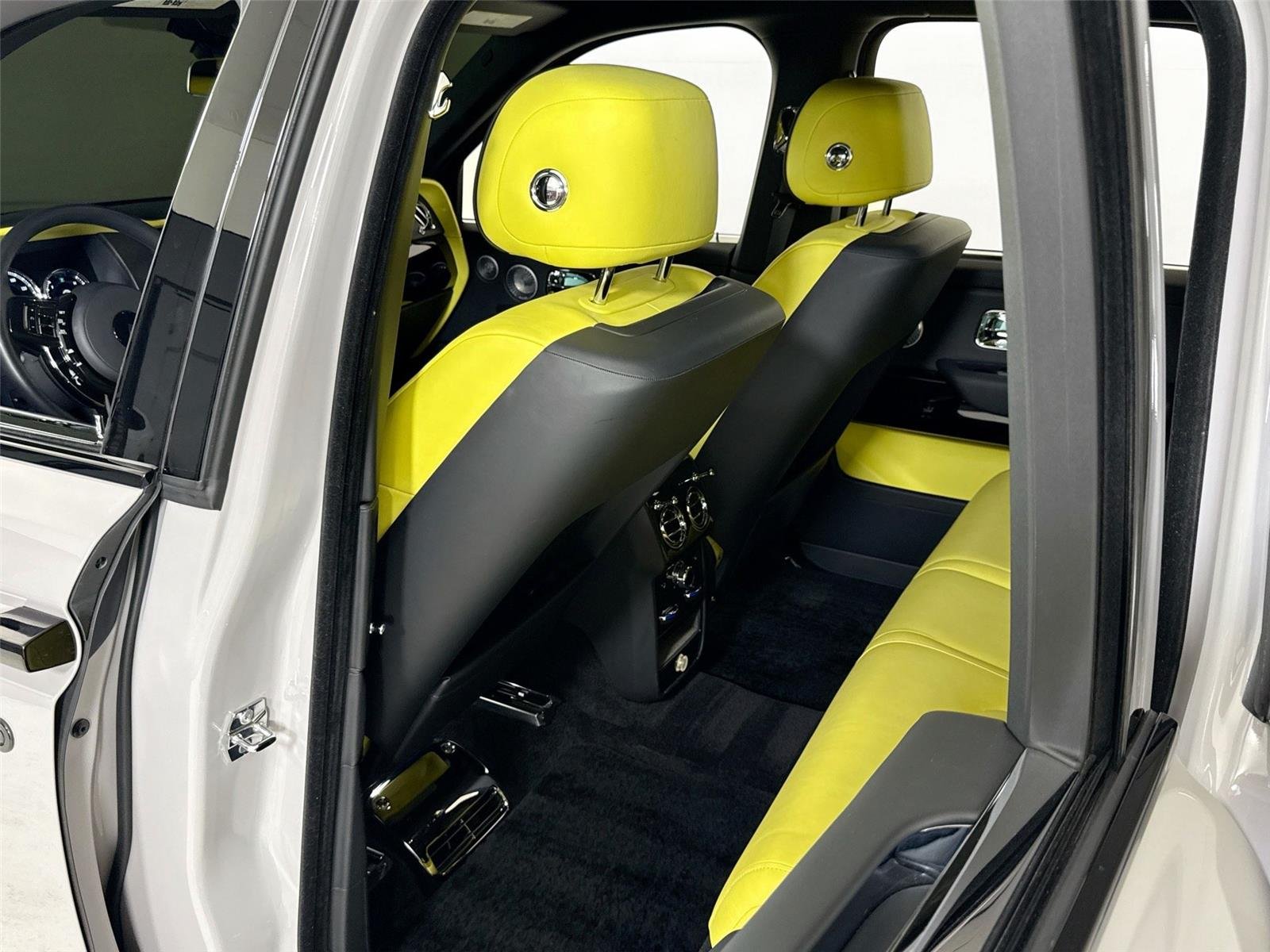 2022 Rolls Royce Cullinan RR31 photo 24