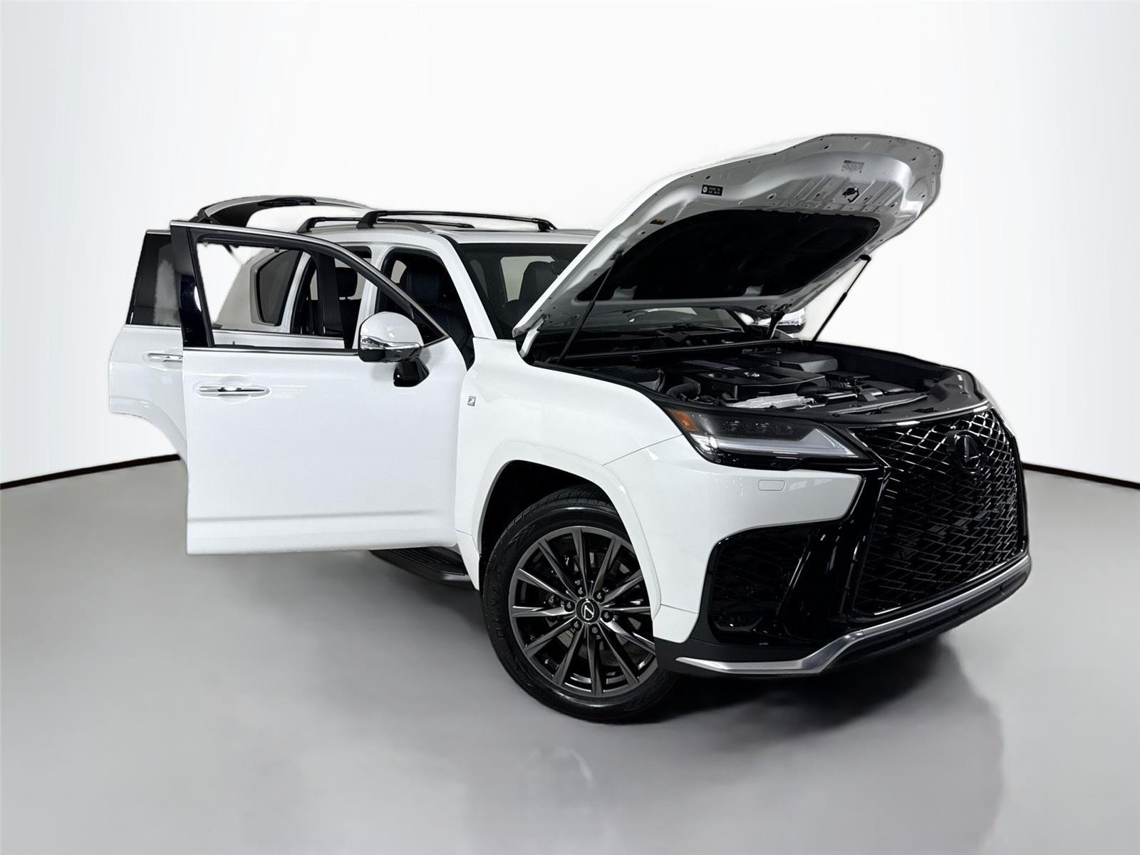 2023 Lexus LX 600 F SPORT photo 38