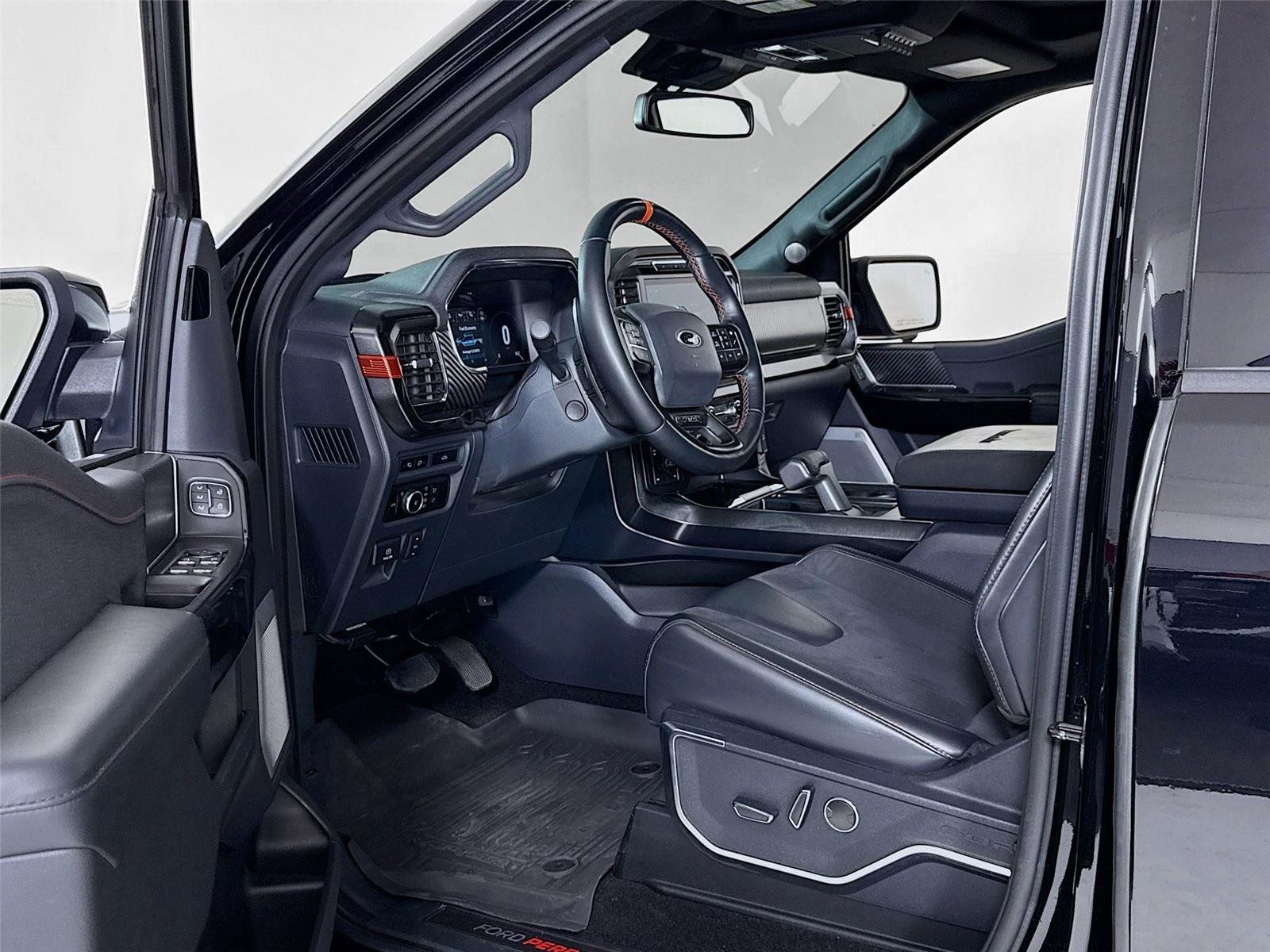 2023 Ford F-150 Raptor photo 11