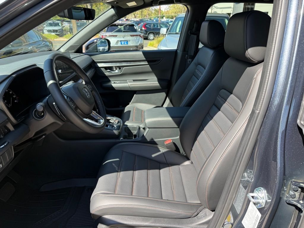 2025 Honda CR-V Hybrid Sport-L photo 12