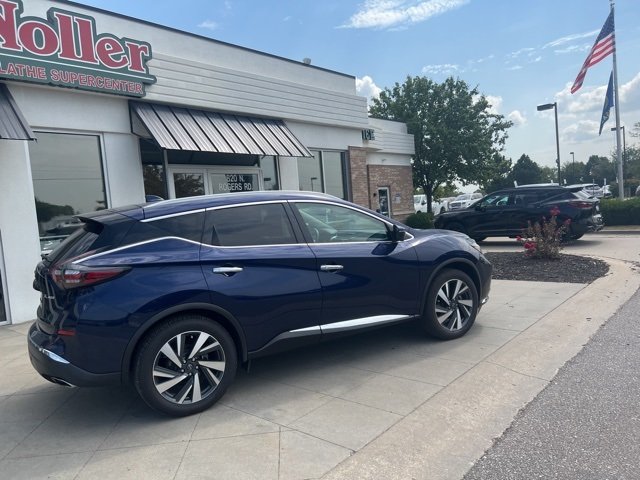 2023 Nissan Murano SL photo 2