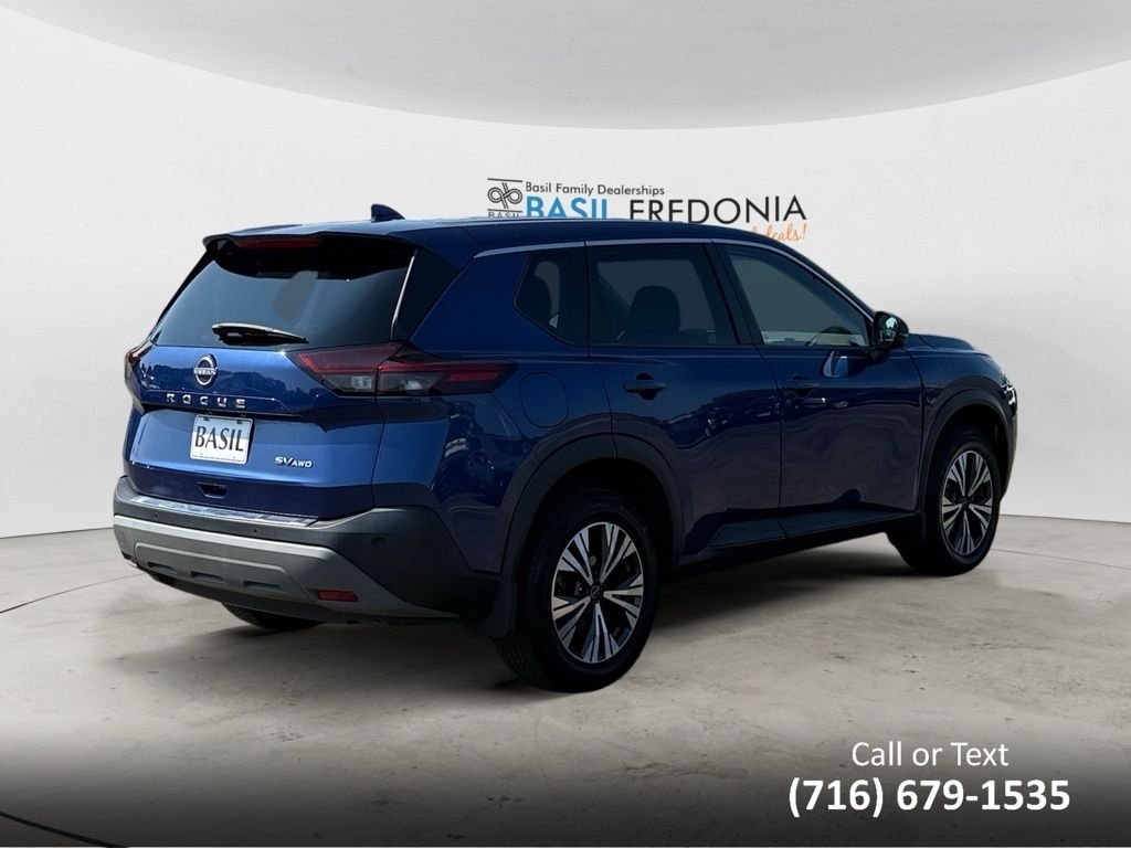 2023 Nissan Rogue SV photo 4