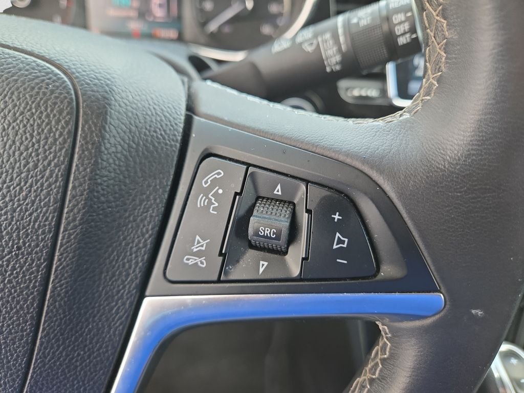 2021 Buick Encore Preferred photo 14
