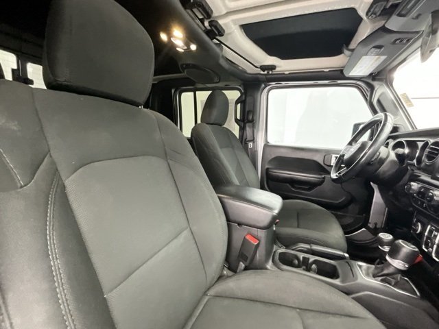 2020 Jeep Gladiator Sport photo 12
