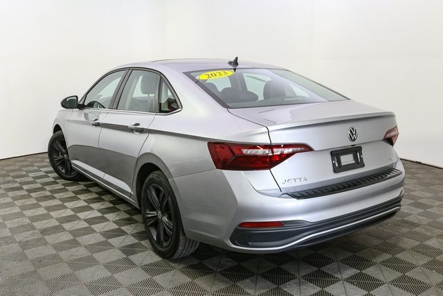 2023 Volkswagen Jetta 1.5T SE photo 5