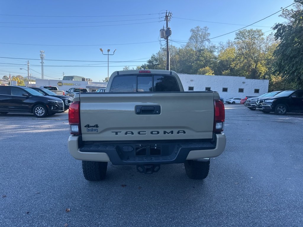 2019 Toyota Tacoma SR photo 3
