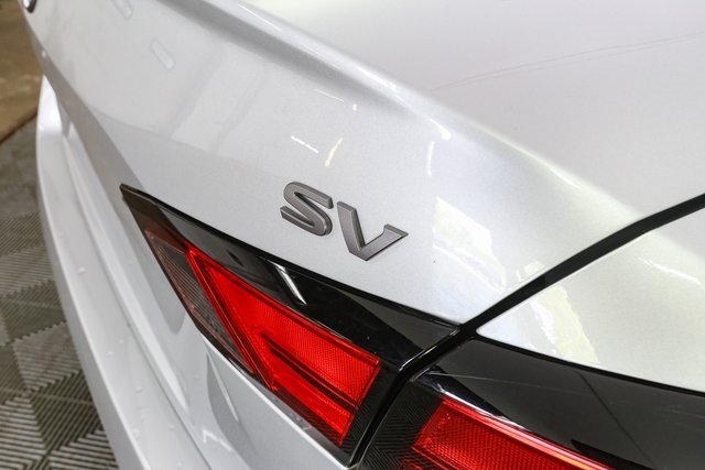 2024 Nissan Altima 2.5 SV photo 8