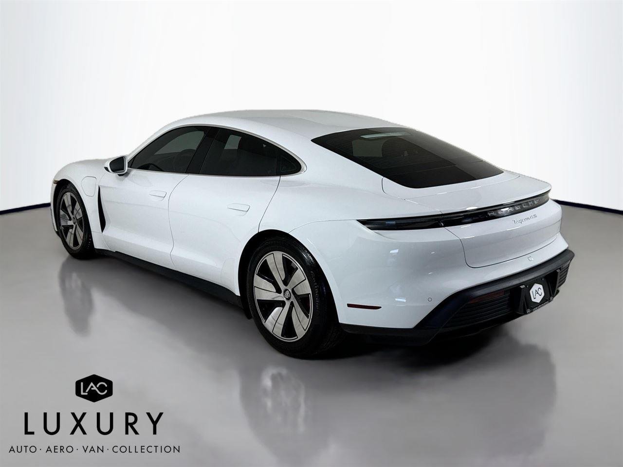 2023 Porsche Taycan 4S photo 6
