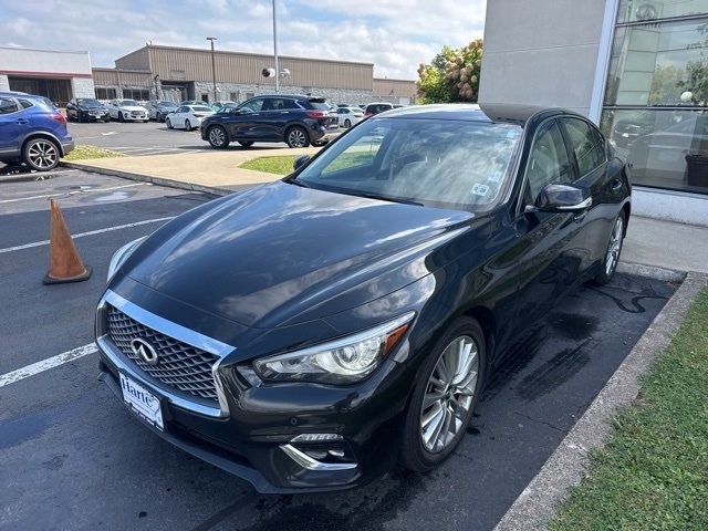 2021 Infiniti Q50 3.0t LUXE photo 3