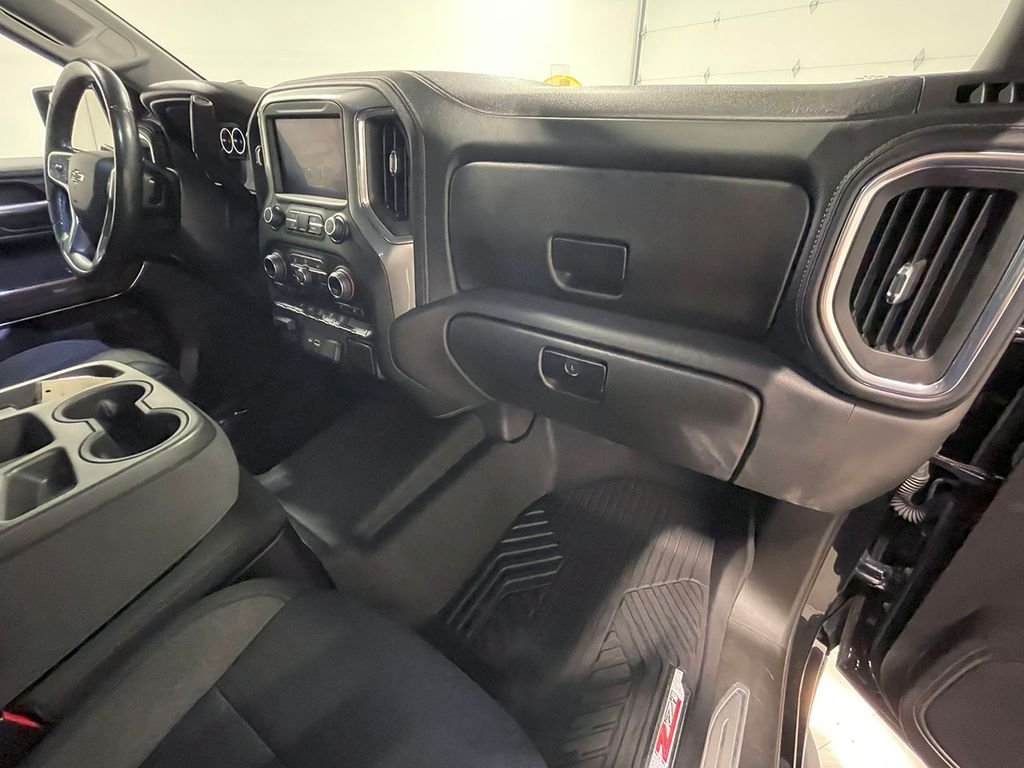 2021 Chevrolet Silverado 1500 RST photo 24