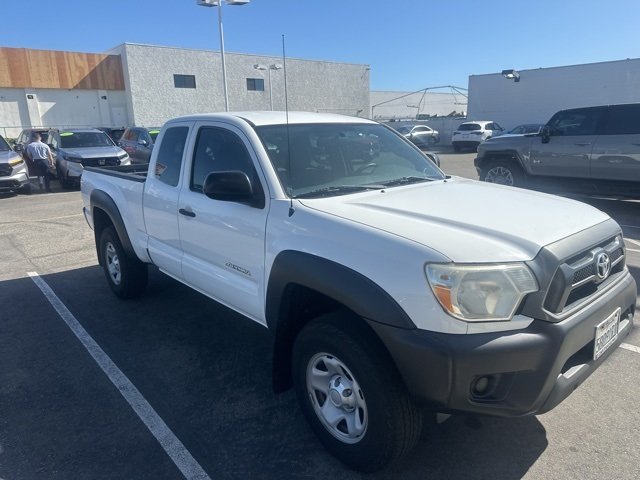 2014 Toyota Tacoma PreRunner photo 4