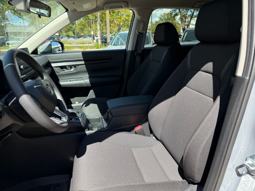 2025 Honda CR-V LX photo 15