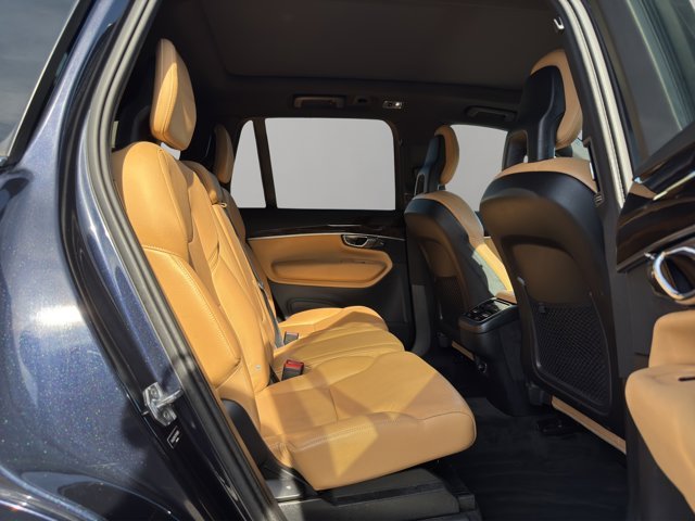 2017 Volvo XC90 Momentum photo 17