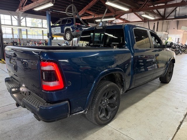 2022 Ram 1500 Limited photo 2