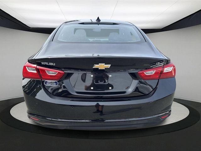 2025 Chevrolet Malibu 1LT photo 2