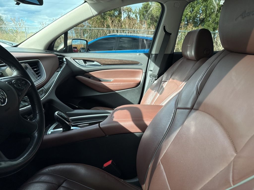 2018 Buick Enclave Avenir photo 3