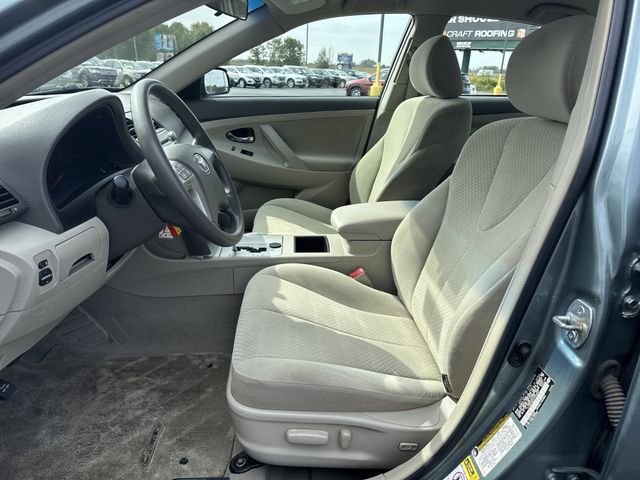 2007 Toyota Camry LE photo 4
