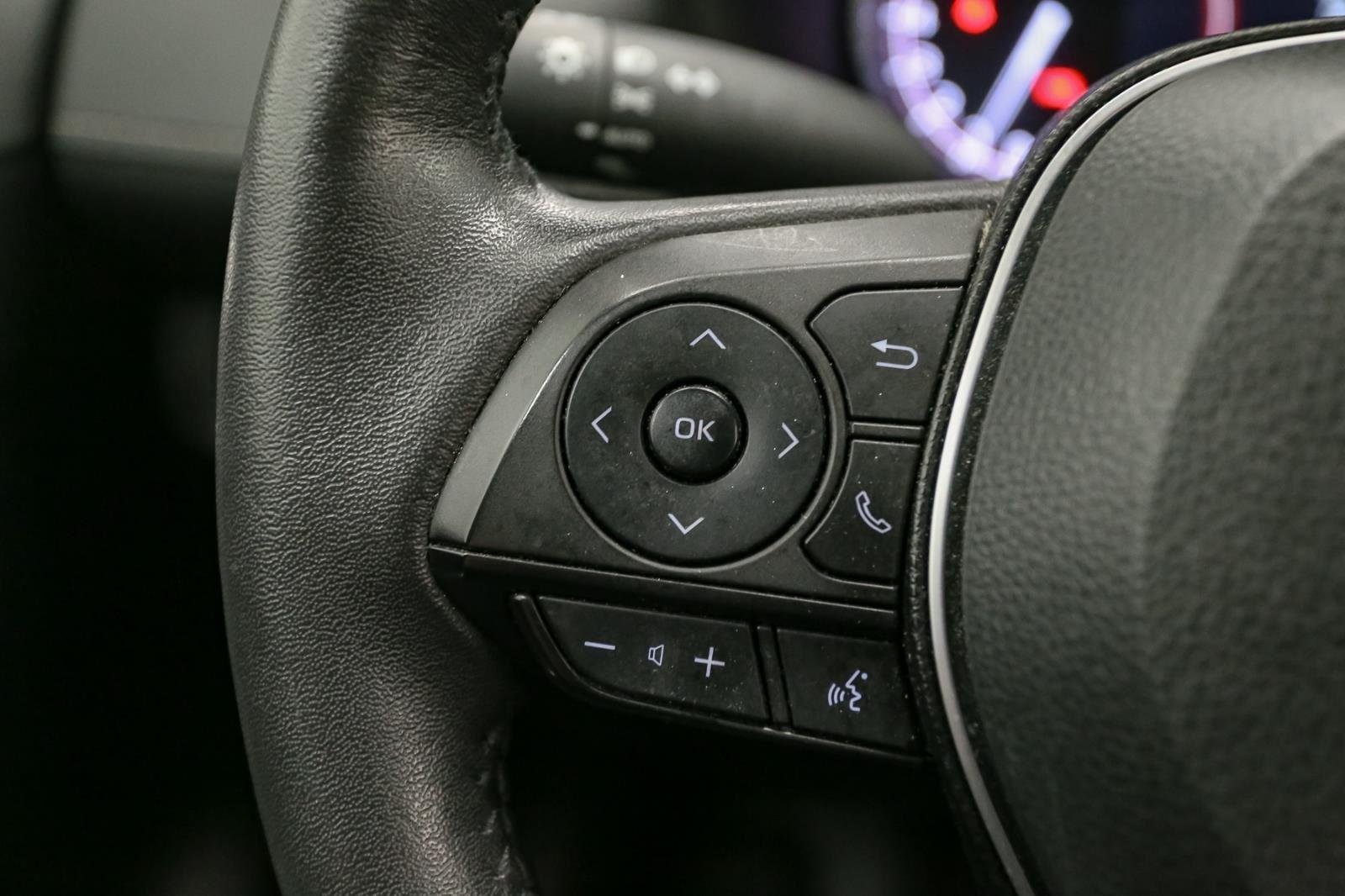 2024 Toyota RAV4 XLE photo 29