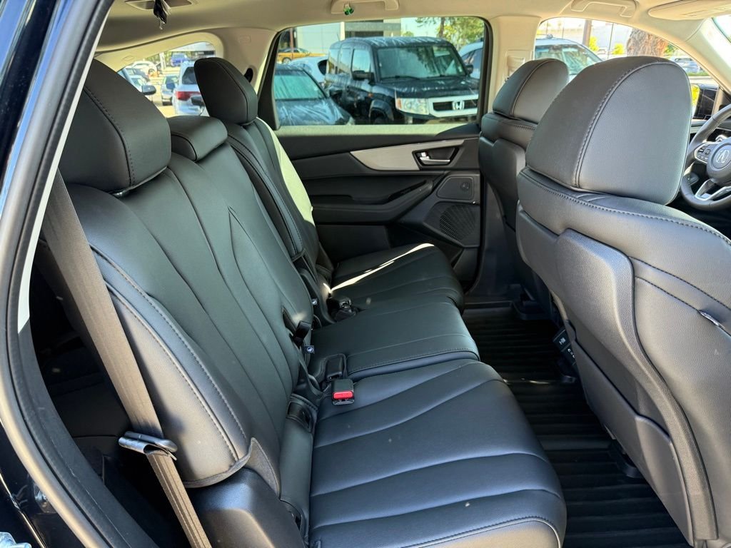 2025 Acura MDX Base photo 17