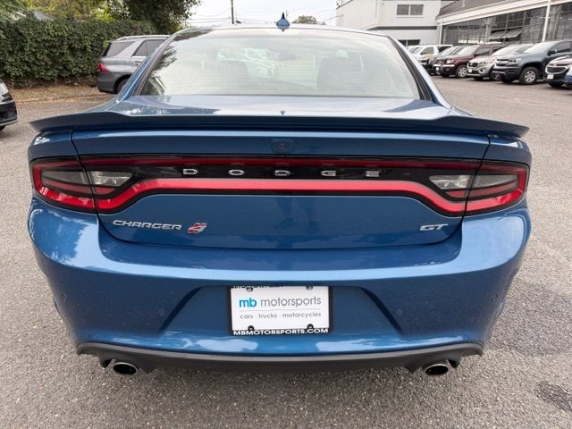 2022 Dodge Charger GT photo 3