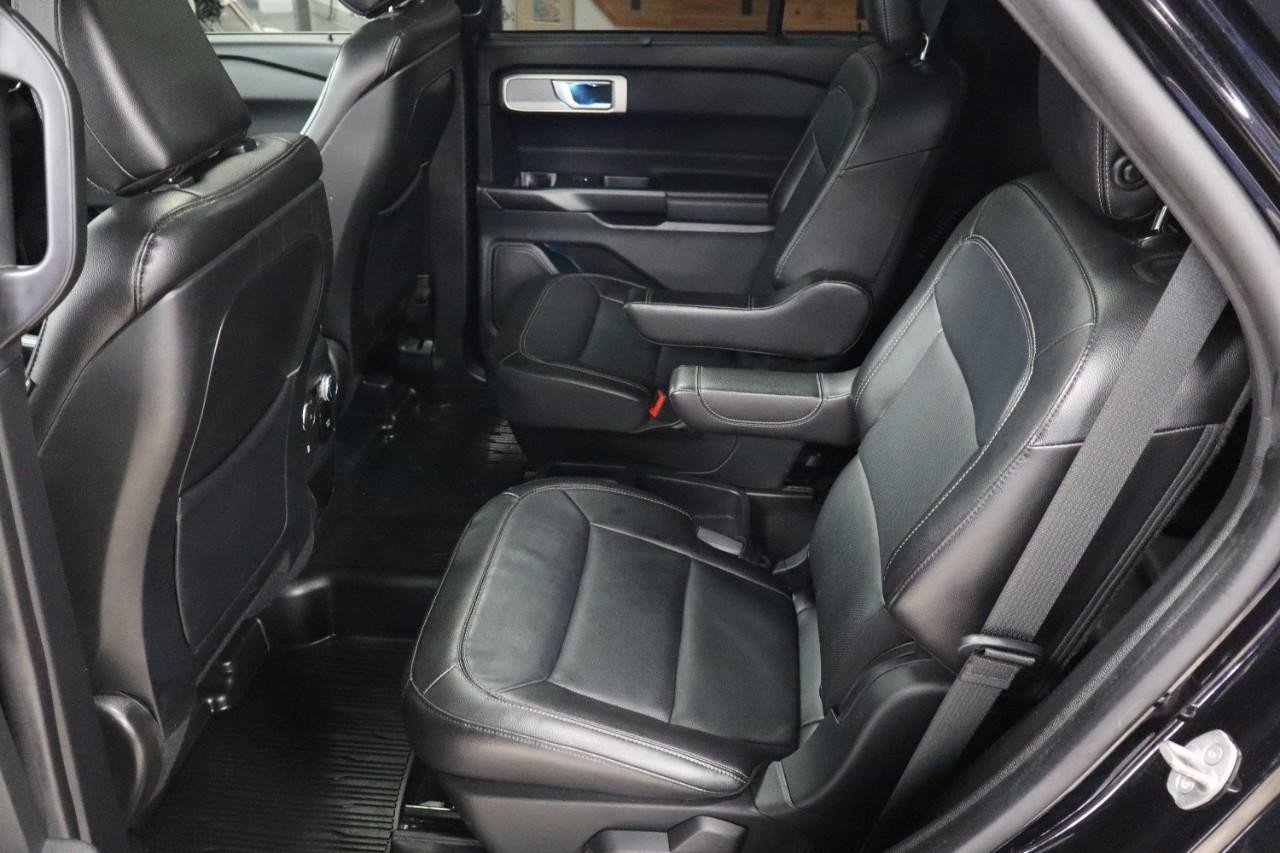 2020 Ford Explorer Limited photo 17