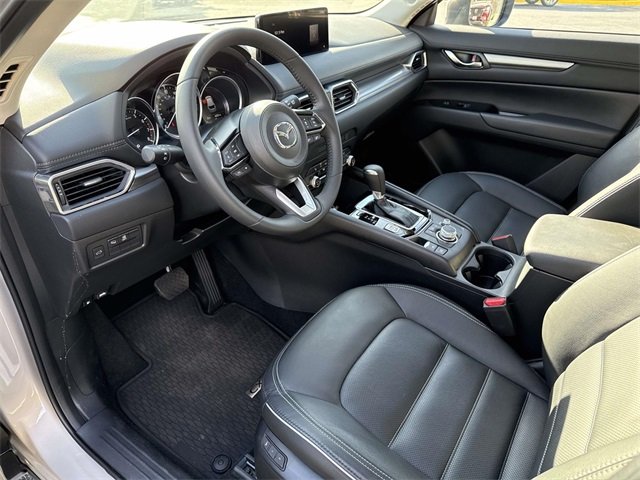 2025 Mazda CX-5 2.5 S Preferred photo 2