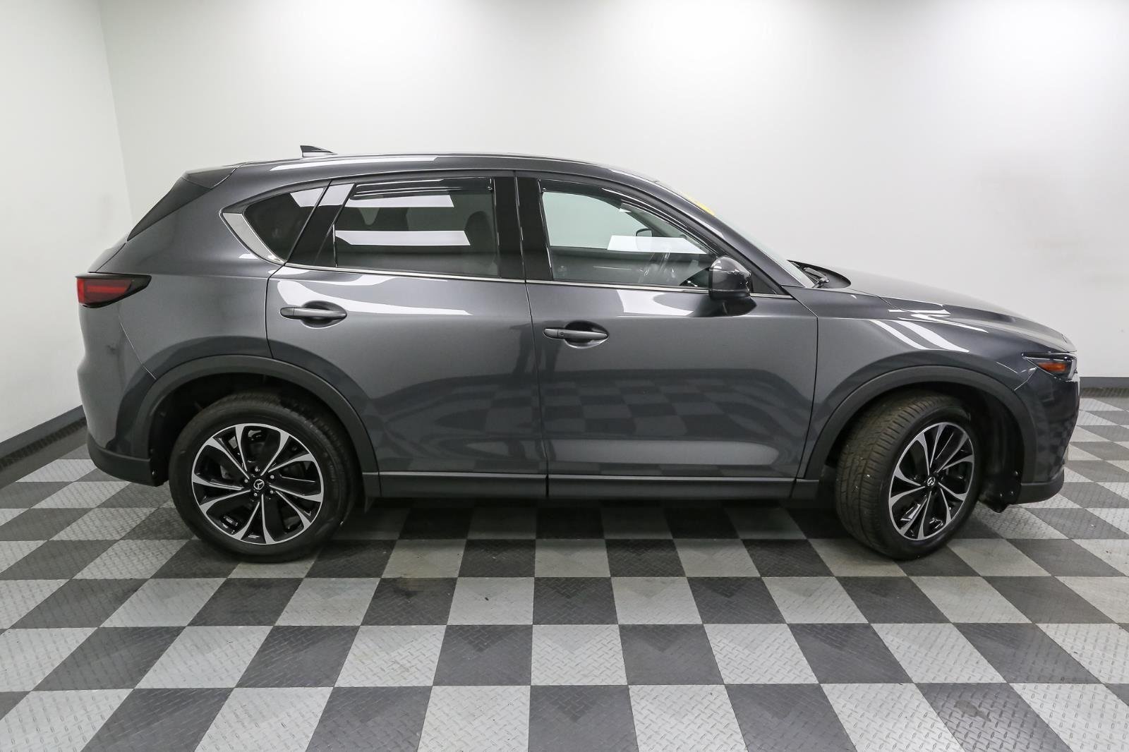 2023 Mazda CX-5 2.5 S Premium photo 7