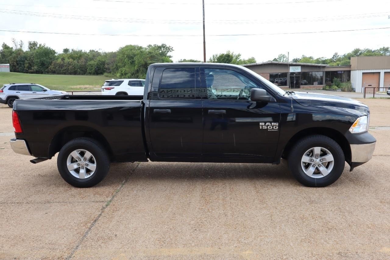 2024 Ram 1500 Classic SLT photo 6