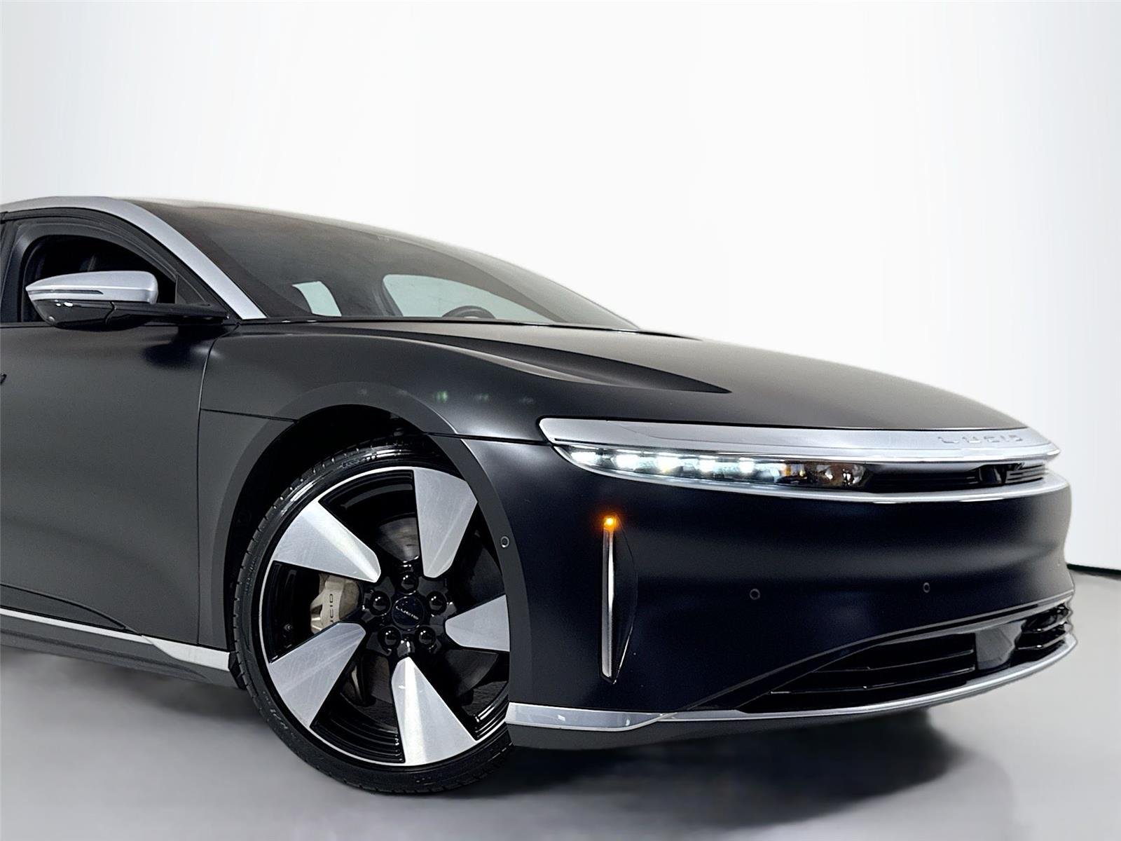 2022 Lucid Air Grand Touring photo 40
