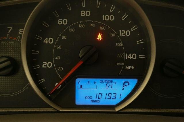 2014 Toyota RAV4 XLE photo 25
