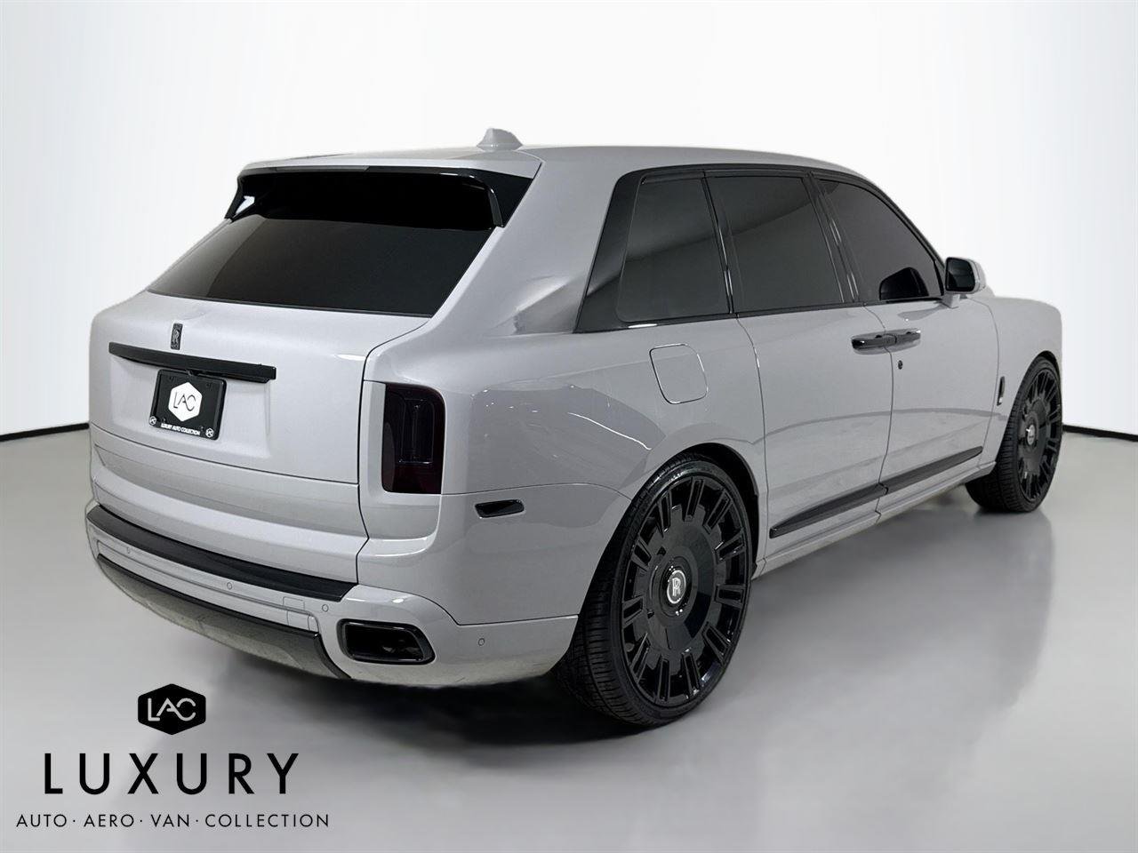 2022 Rolls Royce Cullinan RR31 photo 5