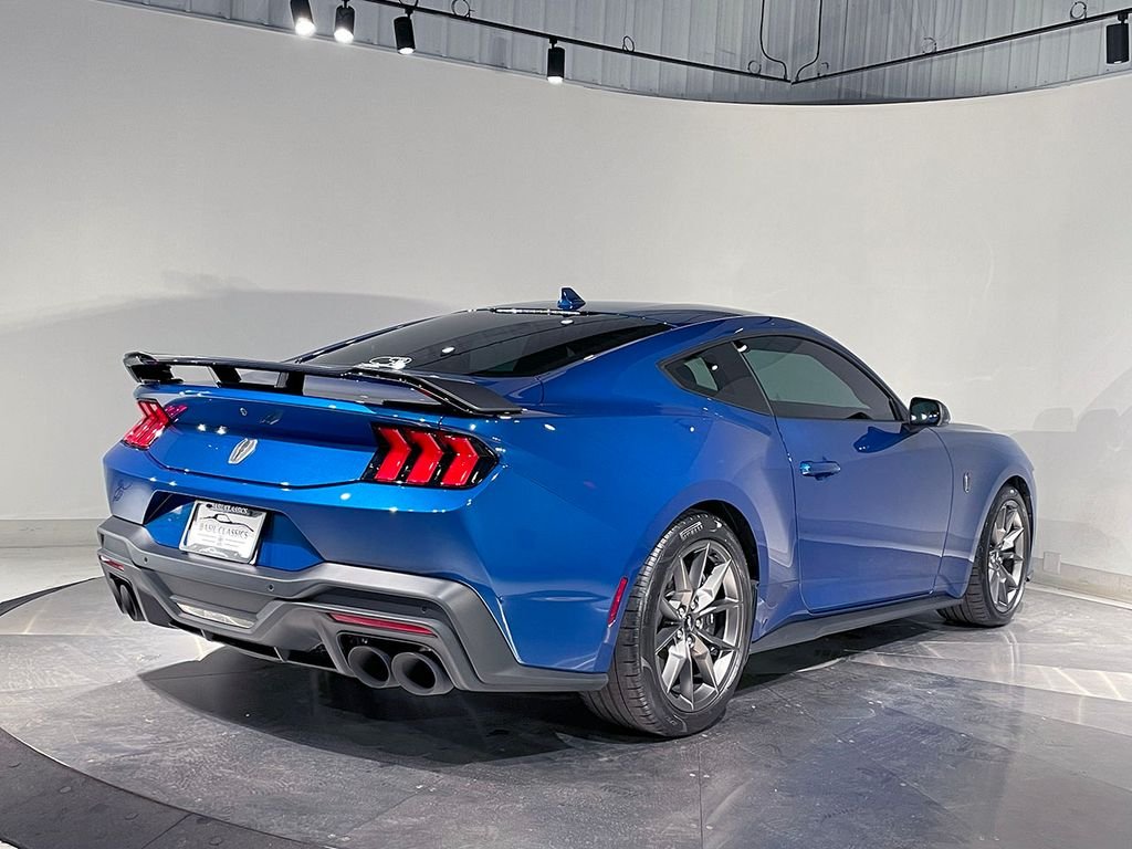 2024 Ford Mustang Dark Horse photo 6