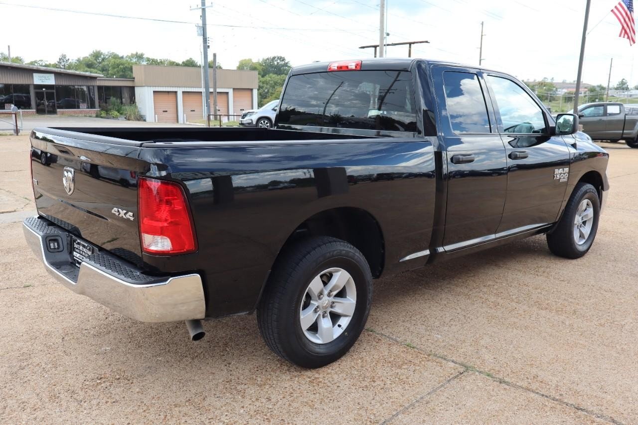 2024 Ram 1500 Classic SLT photo 5