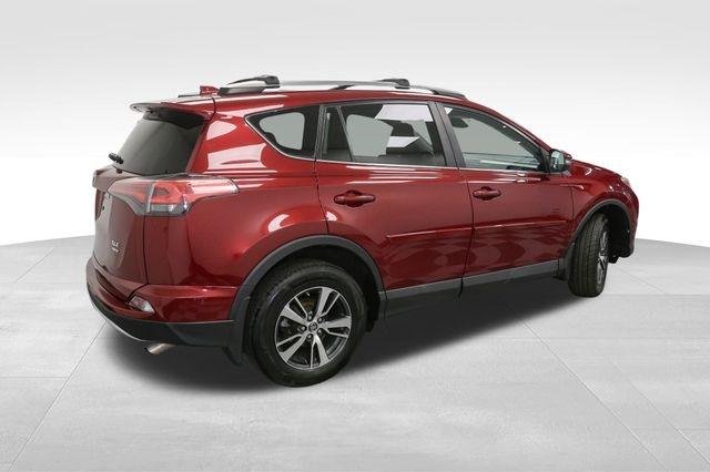 2018 Toyota RAV4 XLE photo 8