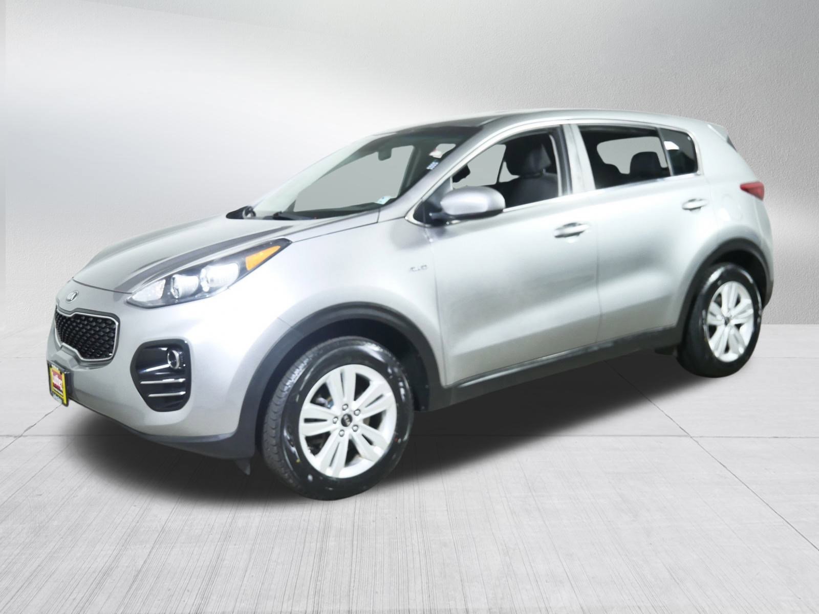 2019 Kia Sportage LX photo 3