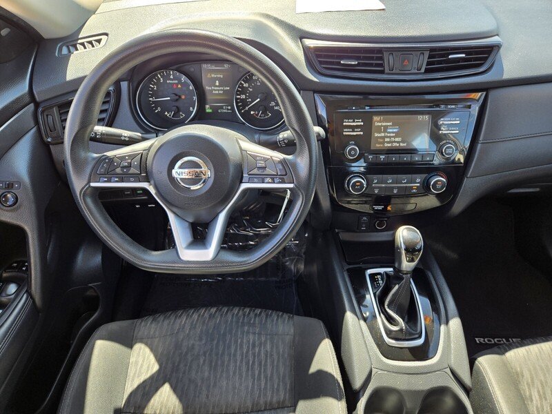 2017 Nissan Rogue S photo 9