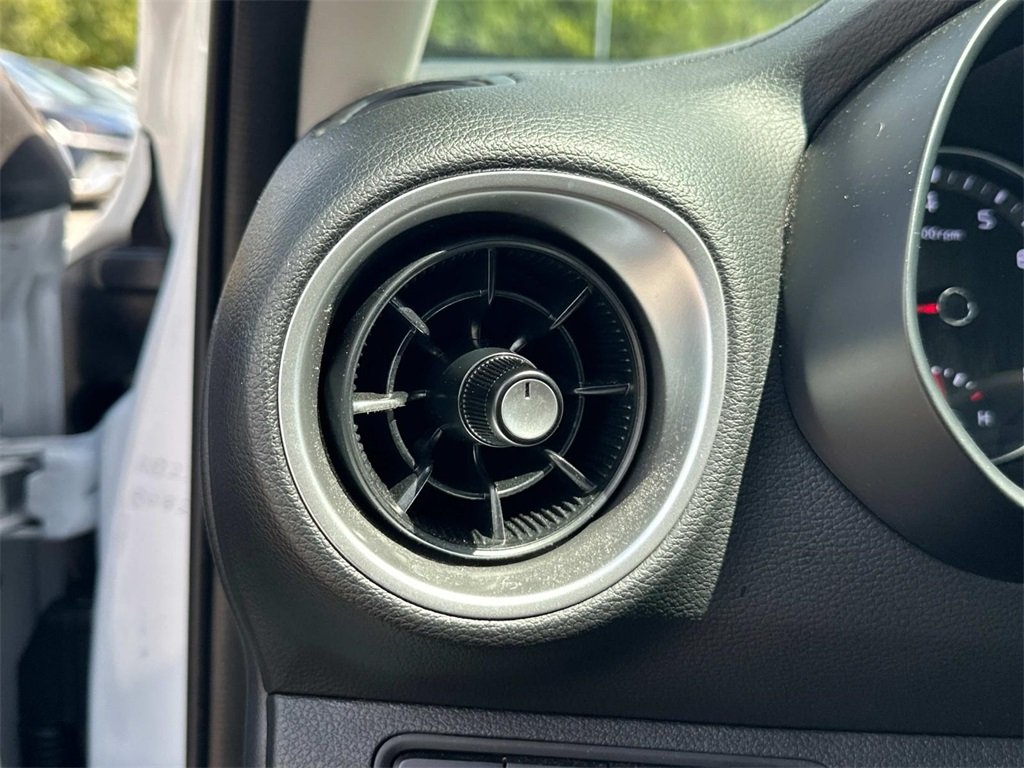 2024 Kia Forte LX photo 24