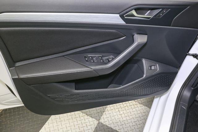 2025 Volkswagen Jetta 1.5T Sport photo 24