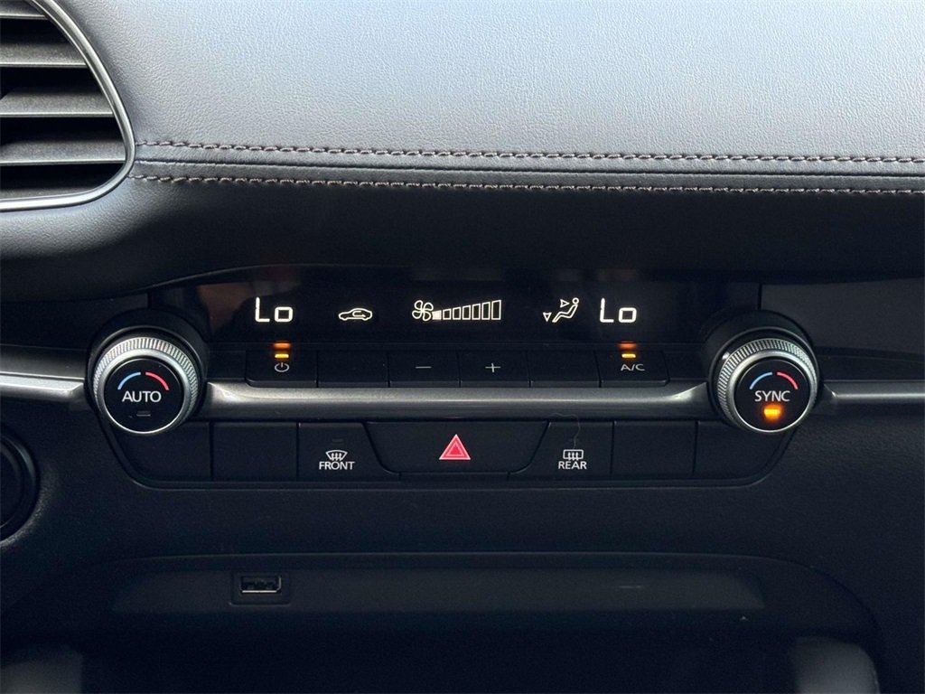 2021 Mazda Mazda3 Select photo 20