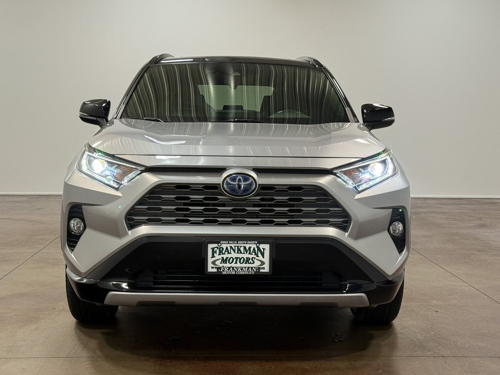2019 Toyota RAV4 Hybrid XSE photo 25
